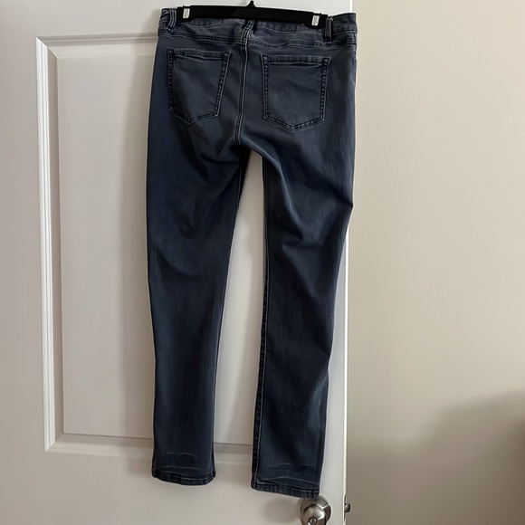 𝅺Cabi slim boyfriend skinny Celeste wash jeans 3191 size 8 - Picture 2 of 6